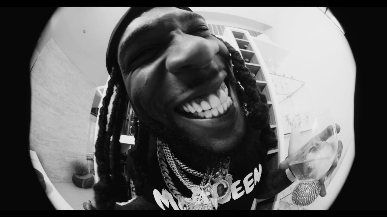Burna Boy - Seyi Vibez Releases New 2026 Album SWAGUU Executive Produced by Burna Boy